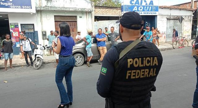 Polícia federal apura assalto a banco em irará
