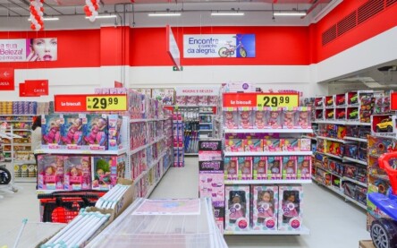 Comércio Dia das Crianças, seção de brinquedos