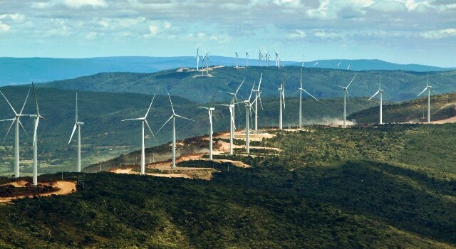 torres de energia eólica