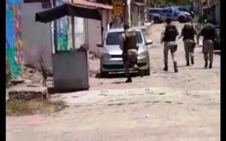intervenção policial no bairro queimadinha