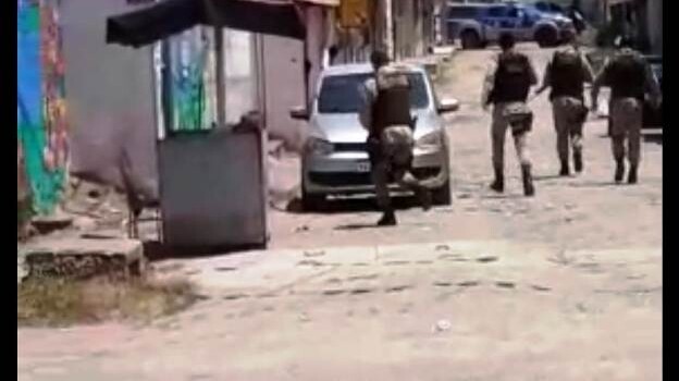 intervenção policial no bairro queimadinha