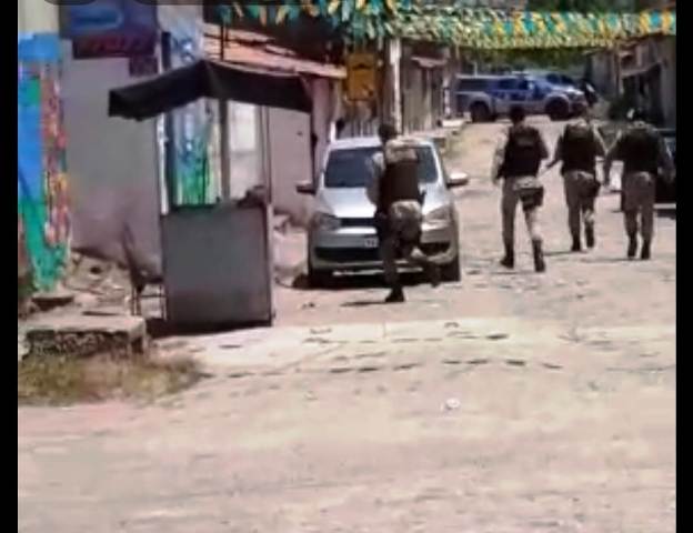 intervenção policial no bairro queimadinha