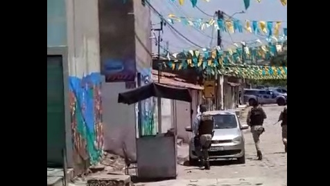 intervenção policial no bairro queimadinha