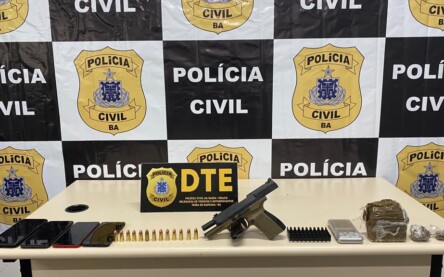 Adolescente flagrado com arma confessa envolvimento em duplo homicídio
