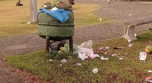 Lixo na Lagoa