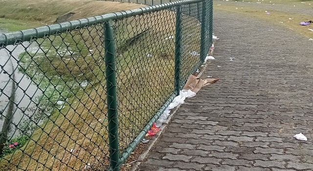 Lixo na Lagoa