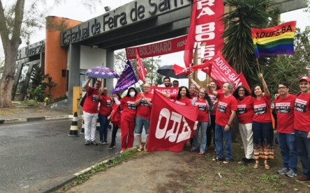 protesto contra-praticas-antidemocraticas-contra- adufs fotoadufs faixa fora bolsoanro