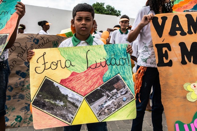 2ª Caminhada contra o Lixo no bairro Irmã Dulce