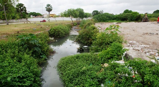 2ª Caminhada contra o Lixo no bairro Irmã Dulce