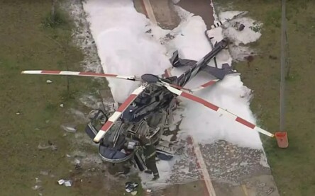 Helicóptero cai em área de parque na Zona Sul de SP