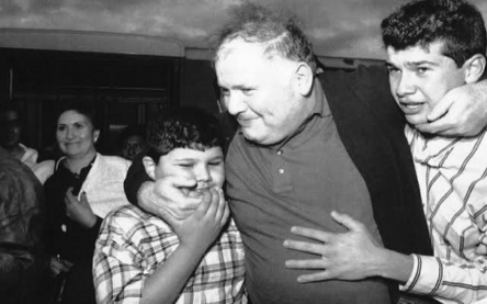Álvarez-Machaín
