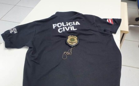 Camisada usada por falso delegado
