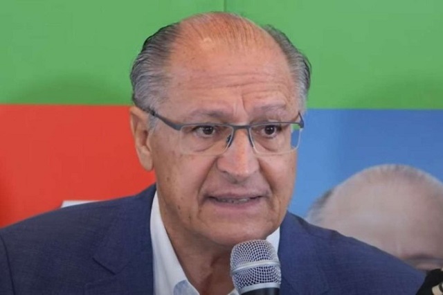 Com Alckmin, governo Lula 3 troca superministério por vice empoderado