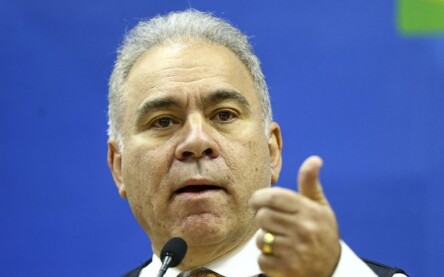 O ministro da Saúde, Marcelo Queiroga, durante coletiva de imprensa para explicar o fim da Emergência em Saúde Pública de Importância Nacional (ESPIN). O ministro da Saúde, Marcelo Queiroga, durante coletiva de imprensa para explicar o fim da Emergência em Saúde Pública de Importância Nacional (ESPIN).