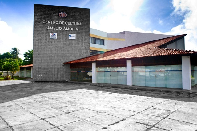 centro de cultura Amélio Amorim