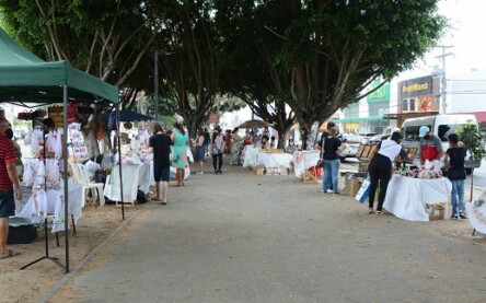 Domingo tem Arte na Avenida