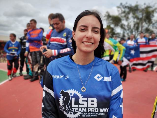 Atleta de bicicross