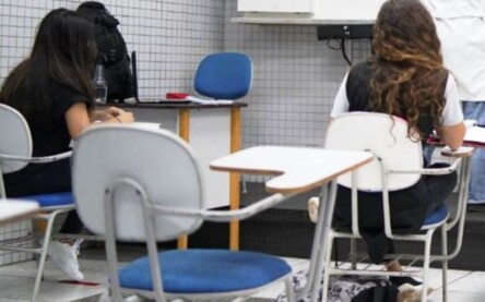 estudantes