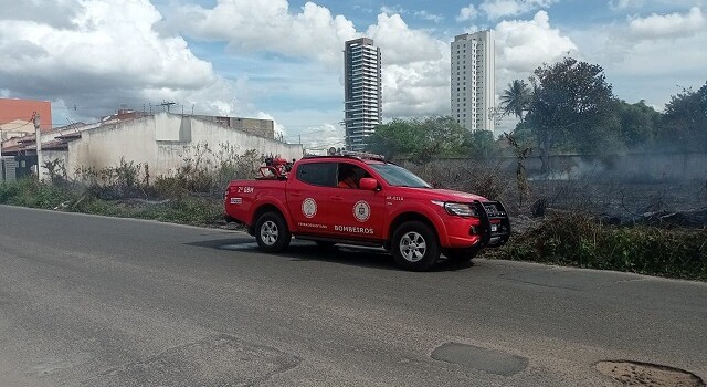 Incêndio no bairro Santa Mônica