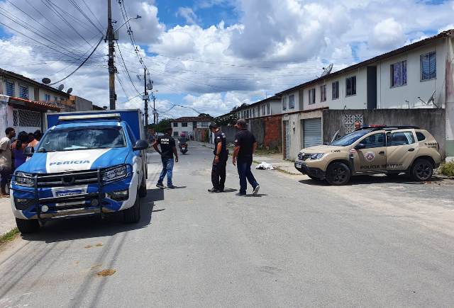 homicídio Homicídio no residencial asa branca