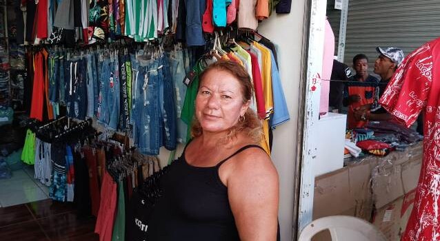 Proprietária de dois boxes no shopping Popular, Dejanir da Silva Pereira, conhecida como Galega