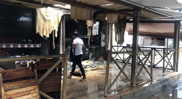 Incêndio em restaurante