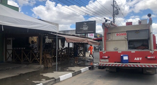 Incêndio em restaurante