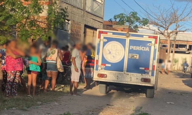 Homem é assassinado com tiro na cabeça na Rua Senegal, na localidade de Lagoa Grande.