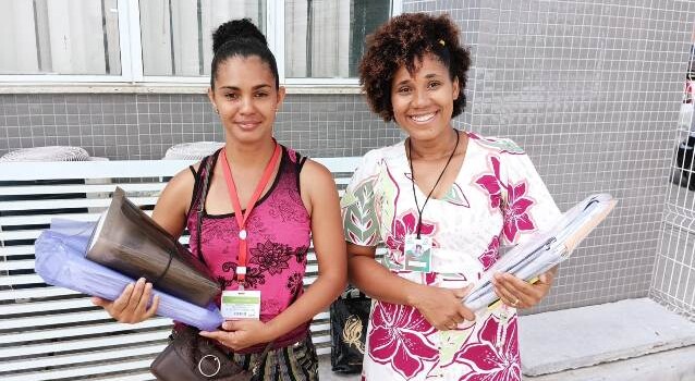 Representantes da Associação em Defesa dos Camelôs (Adecam) participaram nesta sexta-feira (24) de uma audiência de conciliação no Fórum Filinto Bastos sobre o impasse gerado entre o consórcio que administra o Shopping Popular Cidade das Compras, a prefeitura de Feira de Santana e os permissionários do empreendimento. 