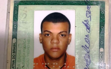 VÃtima suspeita de afogamento à s margens do rio JacuÃpe Ivanildo Gonçalves dos Santos_ Foto Ed Santos_Acorda Cidade VÃtima suspeita de afogamento à s margens do rio JacuÃpe Ivanildo Gonçalves dos Santos_ Foto Ed Santos_Acorda Cidade