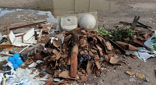 Terreno baldio na Estação Nova