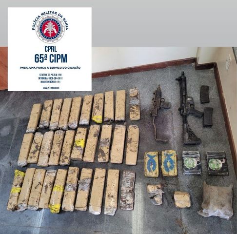 Polícia apreende drogas e armas enterradas no conjunto Feira IV