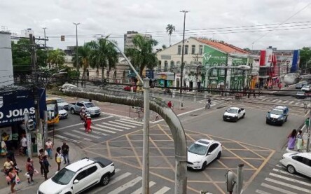Comércio de Feira de Santana (Foto: Ed Santos/Acorda Cidade)