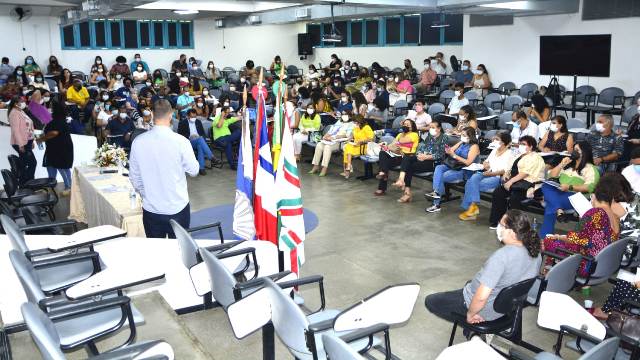 Encontro promovido pelo Conselho Estadual de Educação da Bahia, o CEE Itinerante: Território de Identidade Portal do Sertão. (Foto: Ed Santos/ Acorda Cidade)