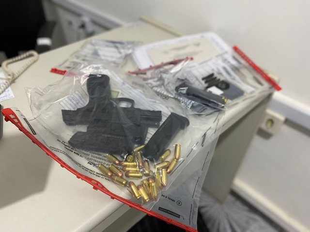 Operação Tocaia encontra duas pistolas e 140 munições