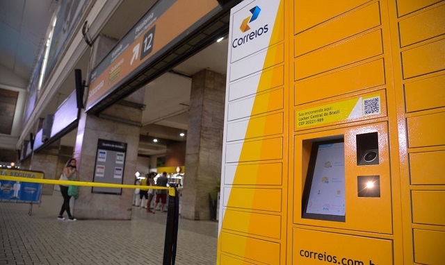 Correios inauguram lockers na central do Brasil