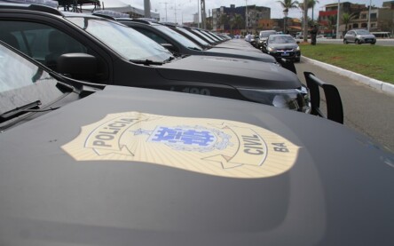 Mulher é presa com dinheiro falso em Santo Antônio de Jesus