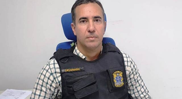 Delegado Gustavo Coutinho, titular da Decarga (Foto: Aldo Matos/ Acorda Cidade)
