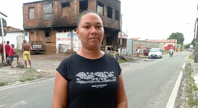 Entrevistada Mailane Oliveira_Incêndio destrói fábrica de estofados no bairro Tomba_Foto Ed Santos/Acorda Cidade