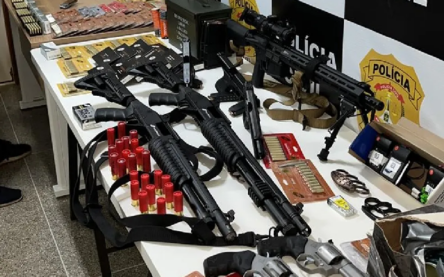Artefatos apreendidos em BrasÃlia com Bolsonarista_ Foto Divulgação PolÃcia Civil PNG Artefatos apreendidos em BrasÃlia com Bolsonarista_ Foto Divulgação PolÃcia Civil PNG