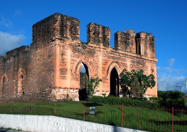 igreja-inacabada Alagoinhas ba