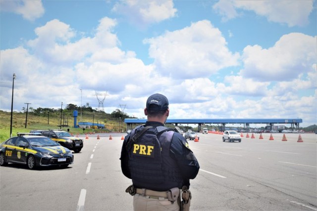 Operação da Polícia Rodoviária Federal na Bahia - PRF