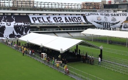 velório de pelé na vila belmiro