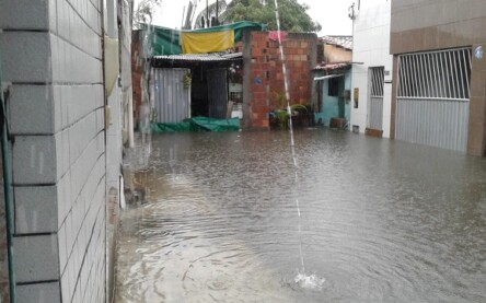 Chuva em Feira