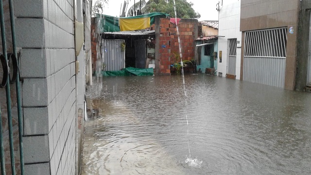 Chuva em Feira