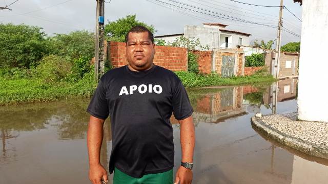 Morador da Rua da Prata Robson da Silva_ Foto Ed Santos_Acorda Cidade