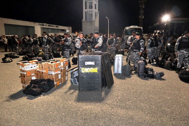 Governo da Bahia envia 70 policiais militares para reforçar a segurança no Distrito Federal