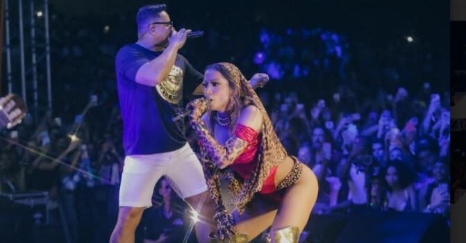 Ensaios da Anitta em Salvador