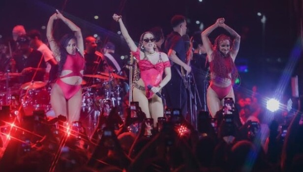Ensaios da Anitta em Salvador