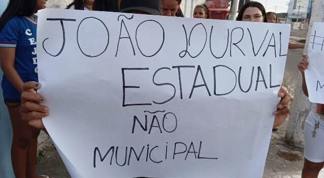 Manifestação Colégio João Durval_Foto Paulo José_Acorda Cidade